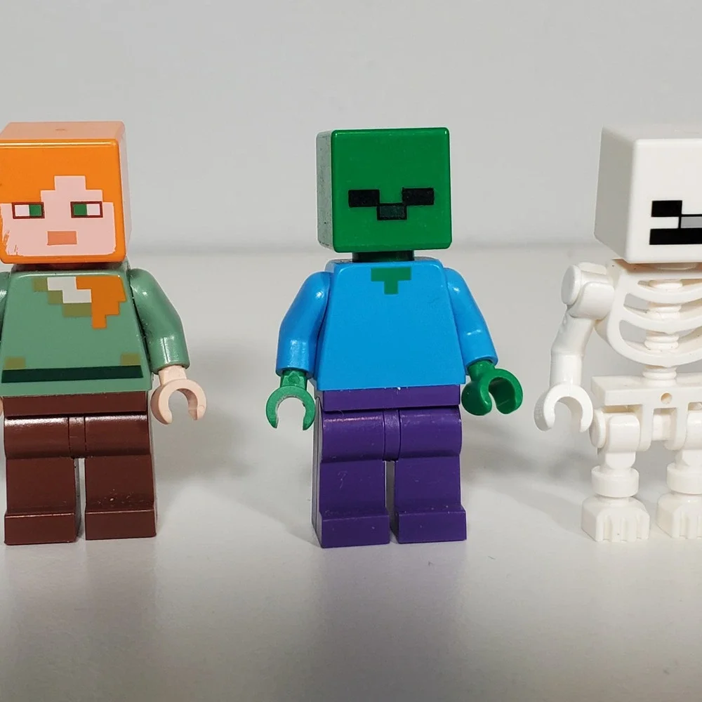 Lego Minecraft Minifigures Lot 6 Figures Steve Alex Skeleton Creeper Pillager